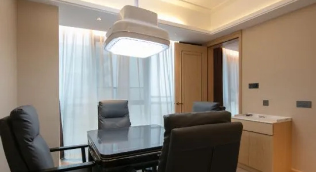 Люкс Vienna International Hotel (Yueyang Free Trade Zone Chenglingji)