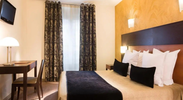 Двухместный номер Comfort Hôtel Raspail Montparnasse