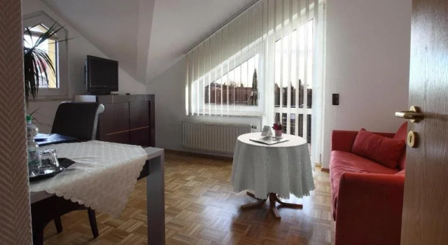 Gasthaus Pension Zur Bergstraße, Reserva ahora Hostal o pensión Hoteles en Baden-Wurtemberg con desayuno, Desayunos