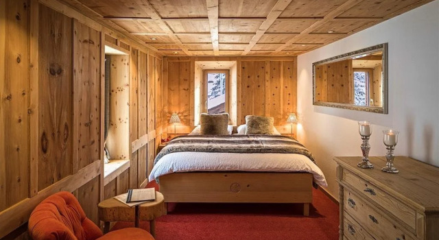 Hotel Chesa Staila, Book Bed and Breakfast La Punt Chamues-ch 