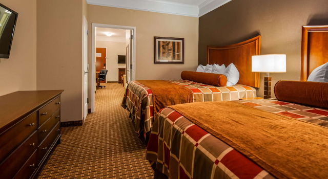 Четырёхместный люкс Best Western Plus Easton Inn & Suites