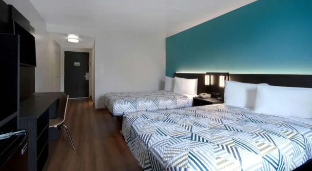Четырёхместный номер Standard Motel 6-Merrillville, IN