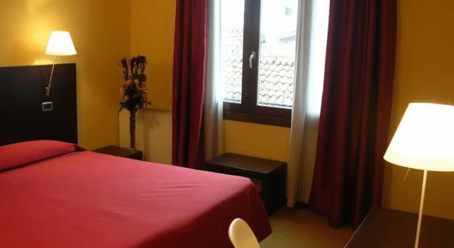 Двухместный номер Standard Albergo Verdi