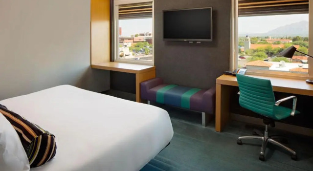 Номер Standard Aloft by Marriott Tucson University
