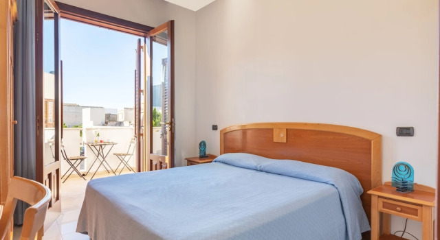 Двухместный номер Economy с балконом Hotel Sabbia dOro