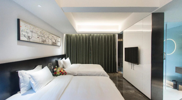 Niuguanjia Modern Hotel
