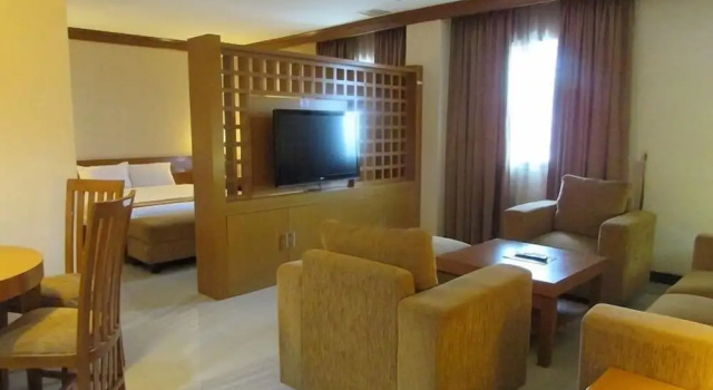 Номер Executive Patra Jakarta