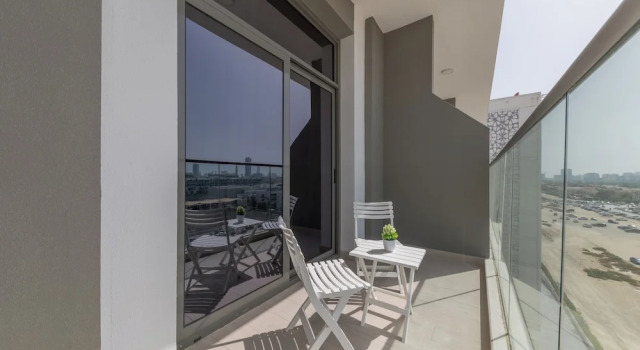 Апартаменты Comfort Shining studio in Laya Heights