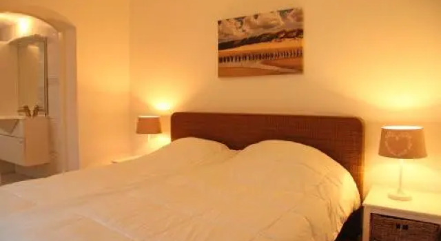 Ark van Noach, Book Apartment Westkapelle 