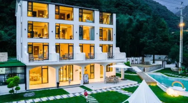 Sendao·ALSEN·Dokdo River Tracing Food B&B (Anji  Rafting  Canyon Branch), Prenota Bed & breakfast Hotel a Huzhou con piscina, Piscina