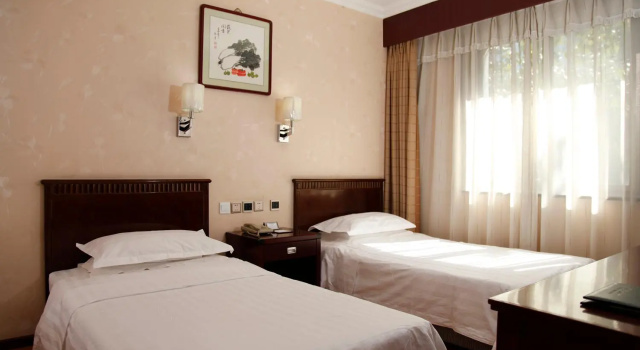 Двухместный номер Standard Hujialou Hot Spring Hotel
