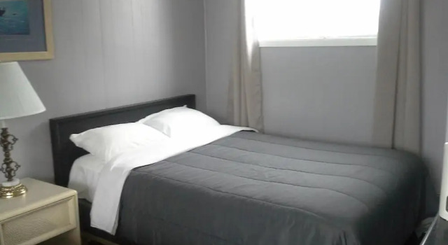 Bay Lake Inn (Frontiersman Motel), Varaa Motelli Latchford Ontario
