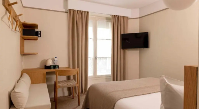 Двухместный номер Comfort Hôtel Joe M