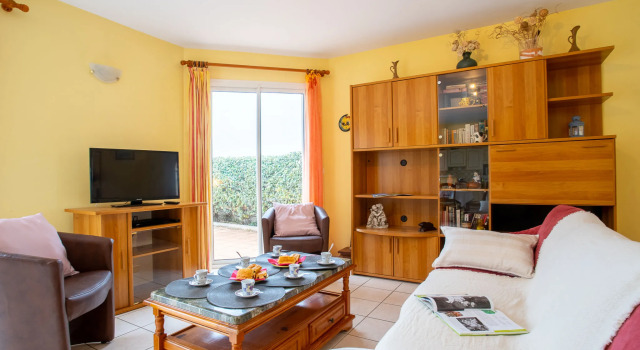 Villa Orée des Salines by Interhome, Réserver Villa Cottages à Camargue, Cottage