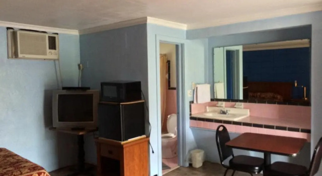 Holiday Terrace Motel, Reserva ahora Motel Hilliard Florida