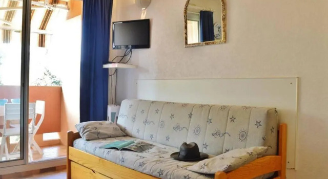 Appartement Bormes-les-Mimosas, 1 pièce, 4 personnes - FR-1-251-226