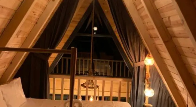 NOMsky suit bungalov
