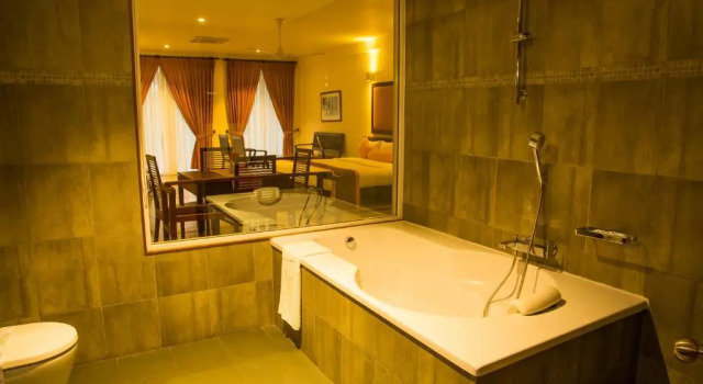Семейный номер Deluxe Refresh Hotel Hikkaduwa