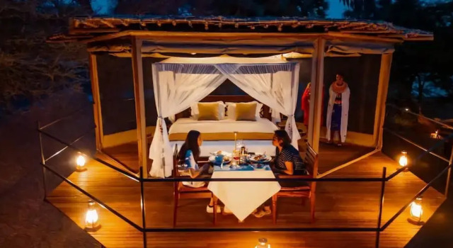 Soroi Larsens Camp, Book Hotel Hotels in Isiolo with Parking, Parking