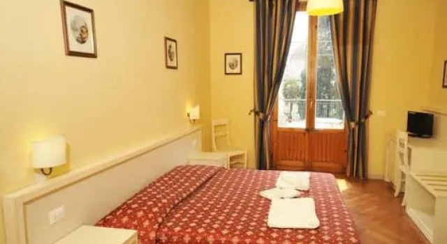 Трёхместный номер Standard Hotel Marine