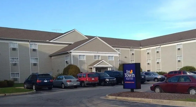 Intown Suites Extended Stay Indianapolis In - Traders Point, Book Hotel Indianapolis Indiana