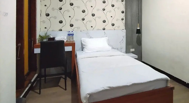Standard room INNCA Jatidiri Villa, Semarang