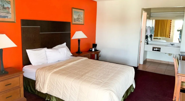 Travelodge Ridgecrest, Buchen Sie Hotel Alvin Kalifornien