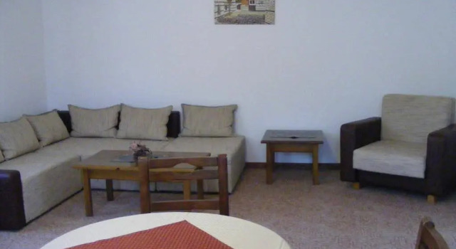 Todeva House
