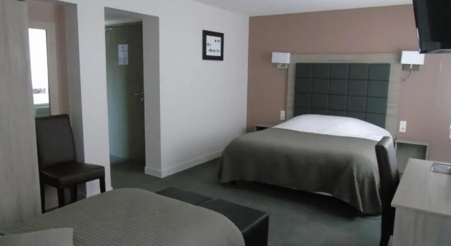 Номер Comfort LOGIS Hotel Restaurant Auberge Du Cheval Blanc