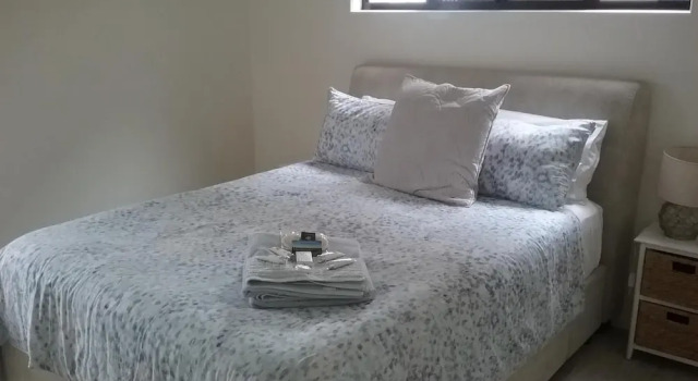 Fraser Views bed and breakfast, Book Hotel Bingham Fraser Coast
