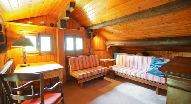 Chalet Eau Vive, Забронировать Шале Виллы Овернь-Рона-Альпы, Вилла