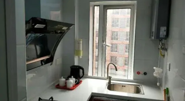 Люкс Wuhan Yuzhong Yuncai Apartment