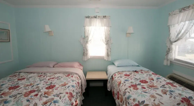 Номер Standard c 1 комнатой с балконом Outer Banks Motel