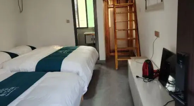 Люкс Дуплекс Nanmen Quadrangle Inn Homestay