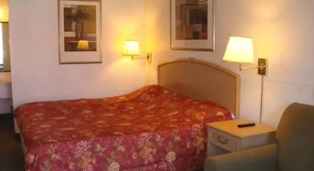 Hotel  Suites Midland West