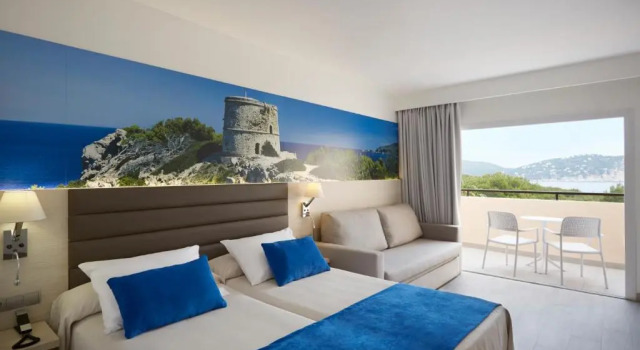 Номер Superior Invisa Hotel Club Cala Blanca