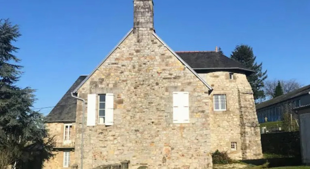 La tour cachée, Prenota Hotel Mortain-Bocage Francia