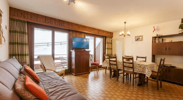Nevada 205 4 pax centrally lain apartment with garage, Prenota Appartamento La Tzoumaz 