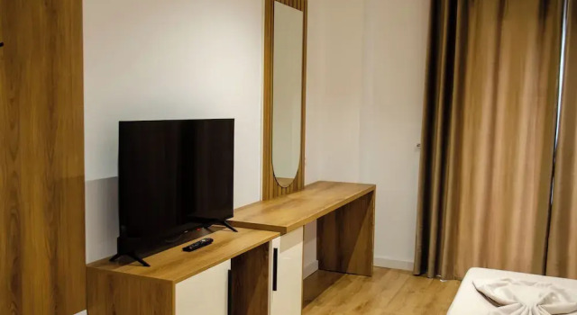Camera Standard Hotel ERALD