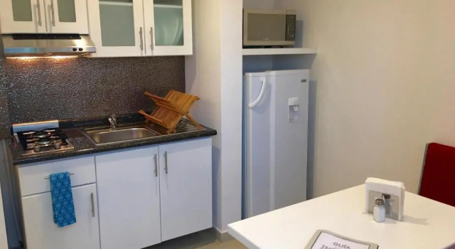 Полулюкс Deluxe Herbal Inn Suites