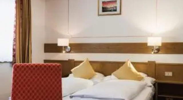 Hotel Monte Cherz, Забронировать Отель Отели Livinallongo del Col di Lana 3 звезды, 3*
