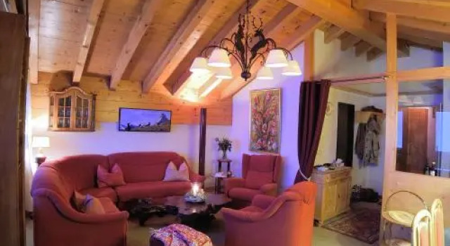 Cosy 3.5 Pièce À Täsch, Varaa Hotelli Taesch Zermatt