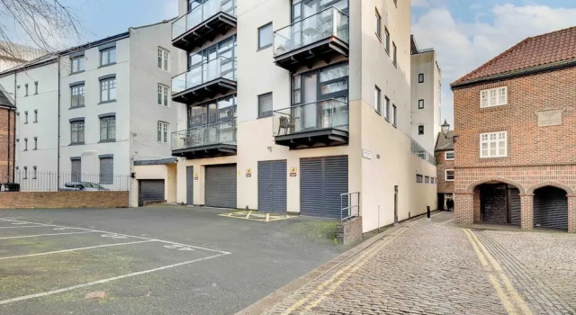 Laing Apartments