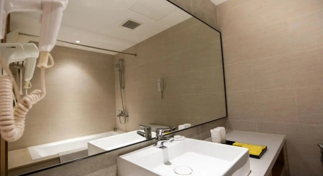 Номер Standard Halong Pearl Hotel