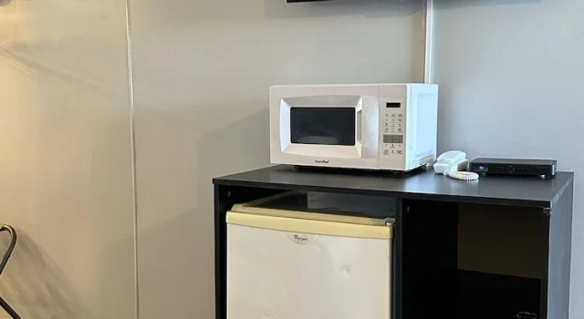 Номер Deluxe Paxton Inn Motel
