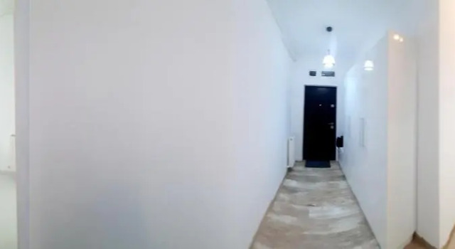 White Studio, Забронировать Отель Отели Арджеш с парковкой, Парковка