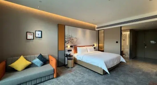 Номер Standard Hampton by Hilton Chongqing Jiangbeizui