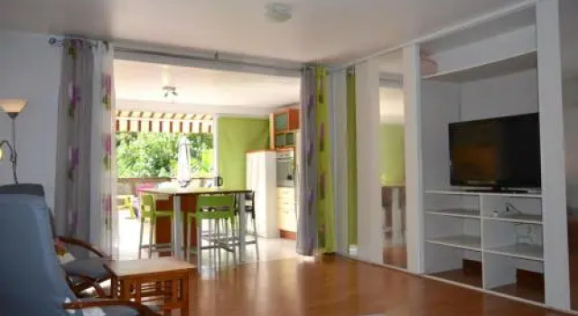 Manuiti Apartment - Punaauia - 2 Bdr - Wifi - A/C - Pool - Up To 7 People