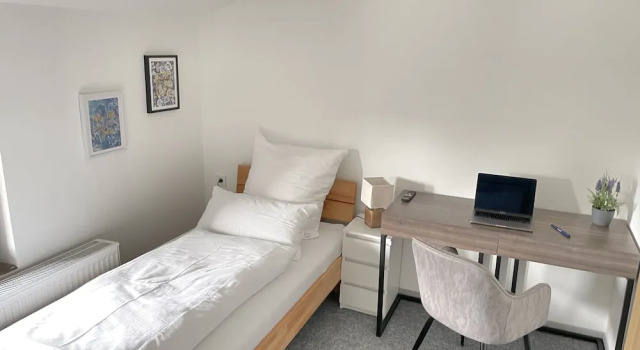 Номер Economy Hotel-am-Bahnhof Stuttgart-Ditzingen