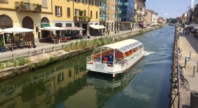 Lovelyloft - Alzaia Naviglio, Забронировать Отель Навильи Милан, рядом с Colonne di San Lorenzo